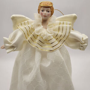 Avon VICTORIAN ANGEL ORNAMENT 6" Christmas Tree Ornament White & Gold Wings New